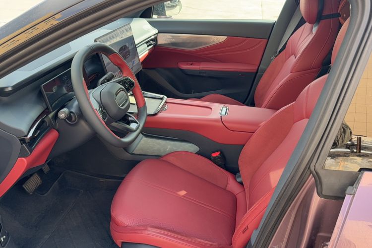 Used Lynk & Co 07 2026 Model 126 Long-Range Ultra H7 Left Front Seat