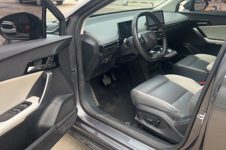 Used MG 4 EV 2022 520 km Flagship Edition
