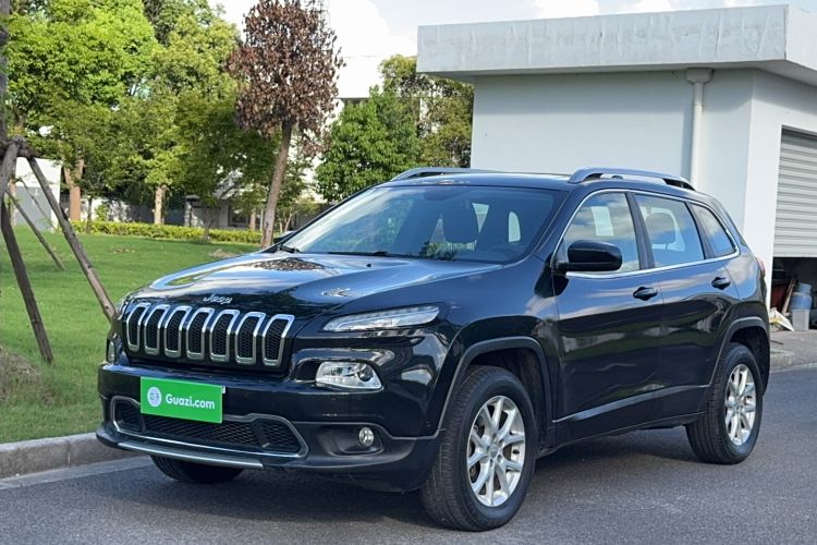 Used Jeep Cherokee 2016 2.4L Professional Edition