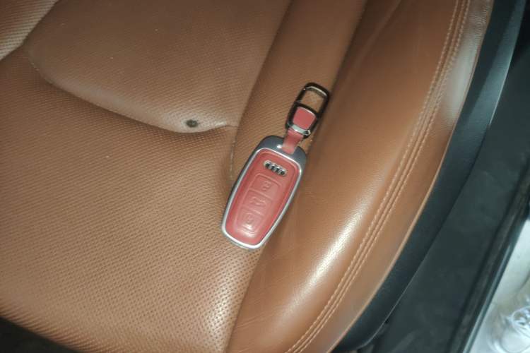 Used Audi Q7 2023 45 TFSI quattro S line Sport model
