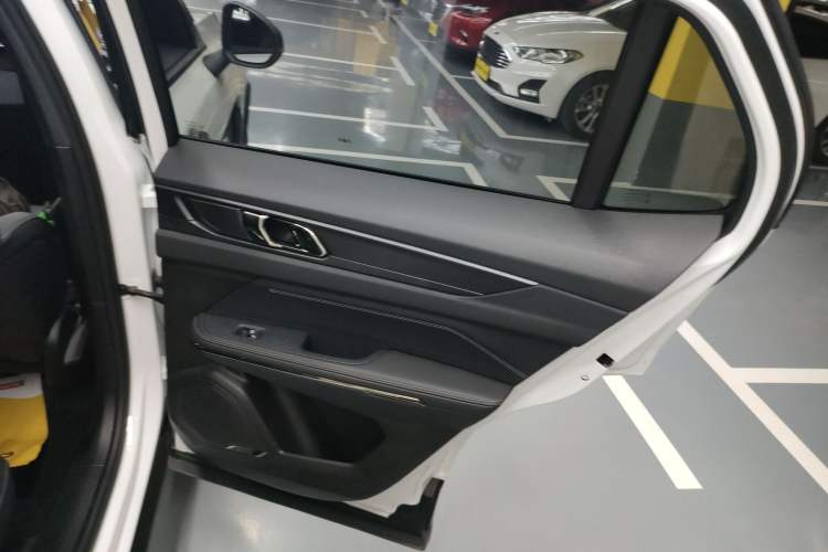 Used Lynk & Co 01 2023 1.5TD EM-F PM