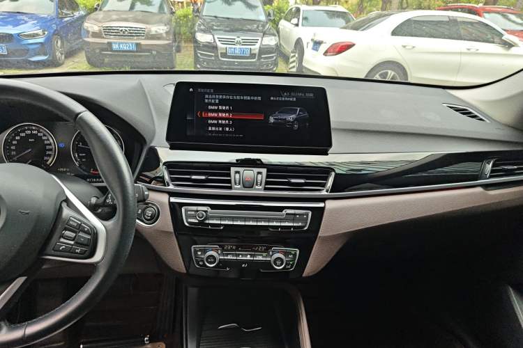 Used BMW X1 2020 sDrive25Li Leading Model Audio And AC Panel