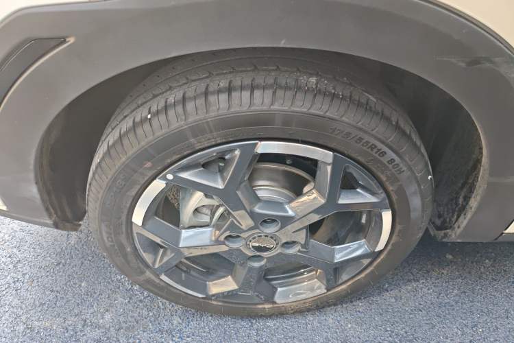 Used BYD Seagull 2024 Honor Edition 305km Freedom Version Right Rear Wheel Hub