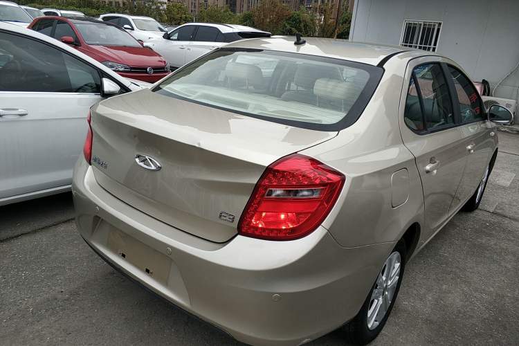 Used Chery E3 2015 1.5L Manual Fashion Model