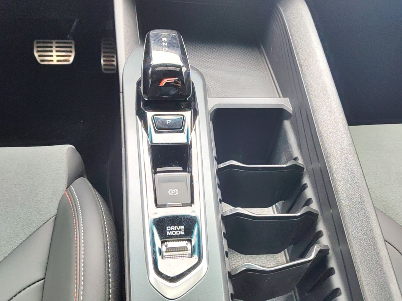 Geely Auto Binray 2022 Binrui COOL 1.5T DCT Electric Edition — снимка 16