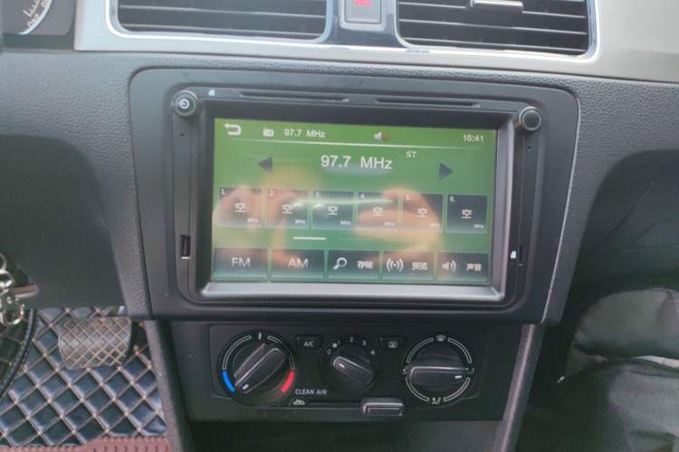 Used Skoda Rapid Spaceback 2016 Revised 1.6L Automatic Chuanxing Version