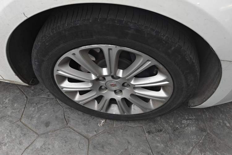 Used Cadillac XTS 2014 28T Comfort Version
