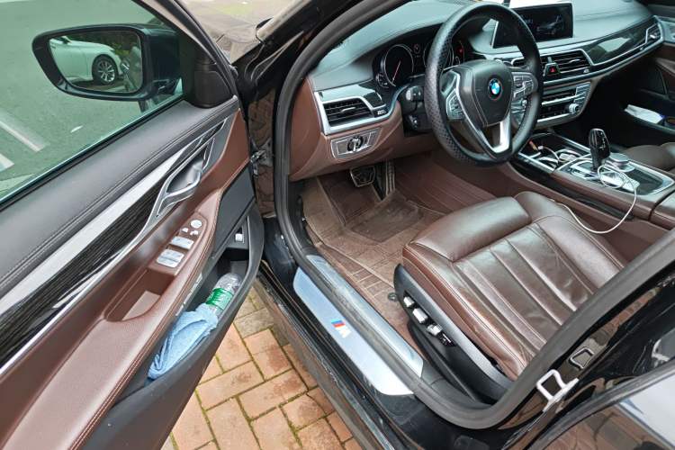 Used BMW 7 Series 2018 730Li Leading Model M Sport Package
