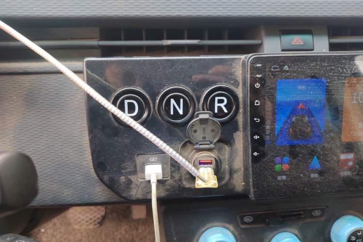 Used Farizon Xingxiang V 2022 Star Enjoy V6E Long Wheelbase Guoxuan 38.7 kWh Gear Lever