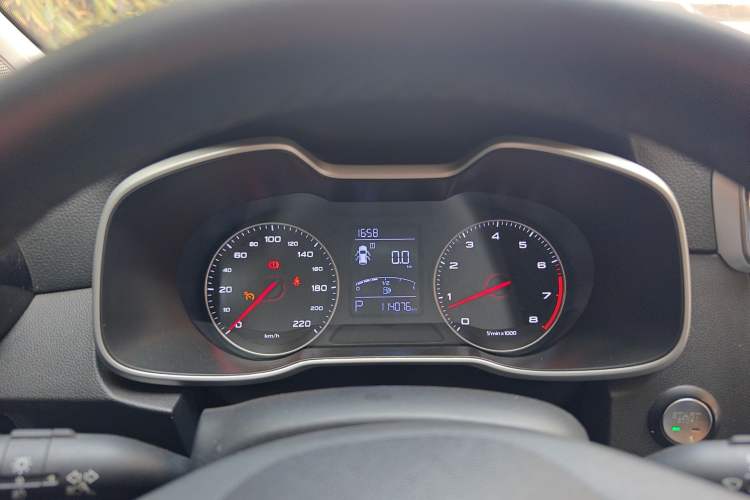 Used MG ZS 2018 1.5L Automatic Elite Edition China V Standard