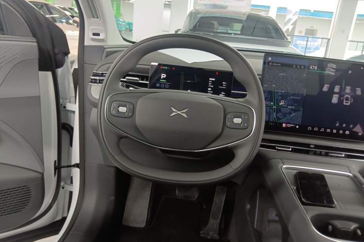 Used XPeng G6 2025 625 Long-Range Max Flagship Edition