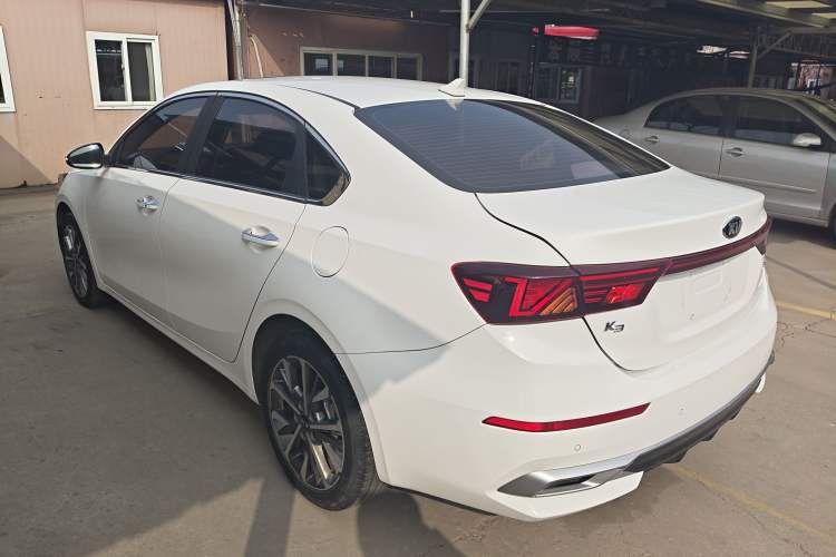 Used Kia K3 2021 1.5L CVT Fashion Edition