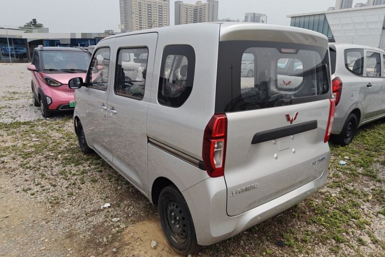 Used Wuling Zhiguang New Energy 2025 Standard Model Rear Left 45 Deg