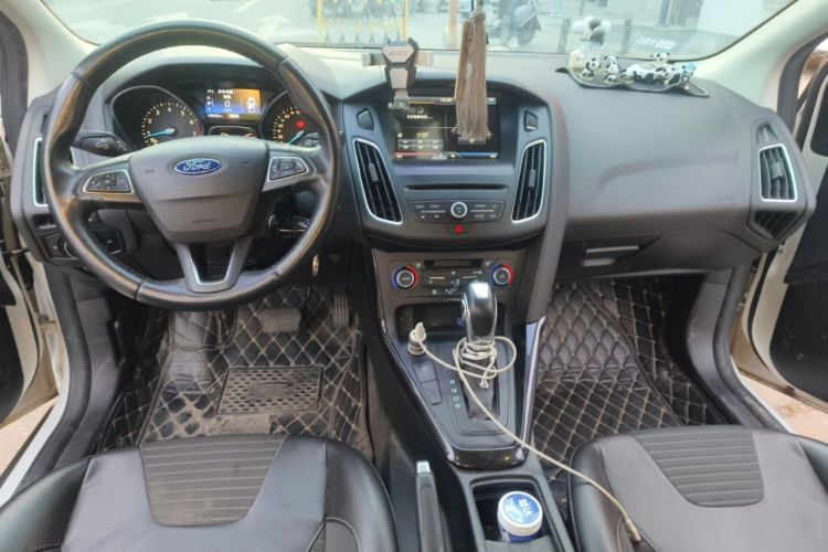 Used Ford Focus 2015 Sedan EcoBoost 180 Automatic Elite Model
