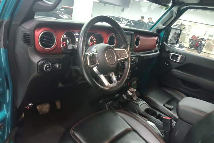 Used Jeep Wrangler 2019 2.0T Rubicon Two-Door Version China VI Emission Standard
