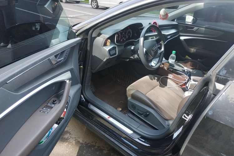 Used Audi A7L 2024 45TFSI S-line Dream-Building Edition Flow Crystal Package