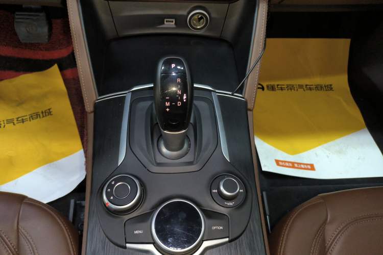 Used Alfa Romeo Stelvio 2017 2.0T 200HP Elite Edition
