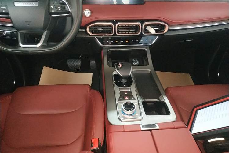 Used JETOUR X70 PLUS 2023 1.5T DCT Ziqiang PRO 5-Seater Gear Lever