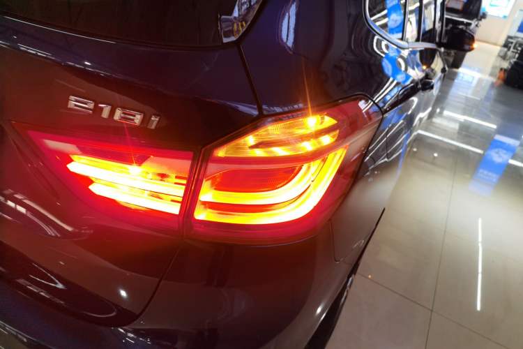 Used BMW 2 Series Gran Tourer 2015 218i Sports Design Package