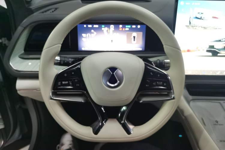 Used Denza N7 2023 Long-Range Performance Max Edition