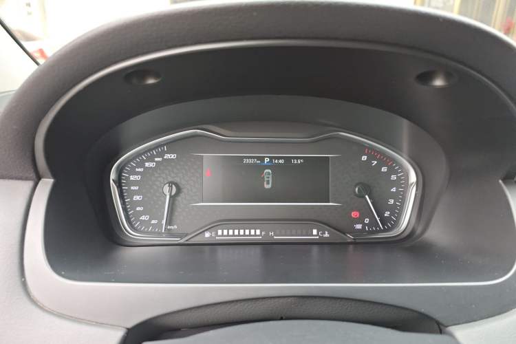 Used SAIC MAXUS G20 2021 Facelifted PLUS 2.0T Gasoline Automatic Luxury Edition