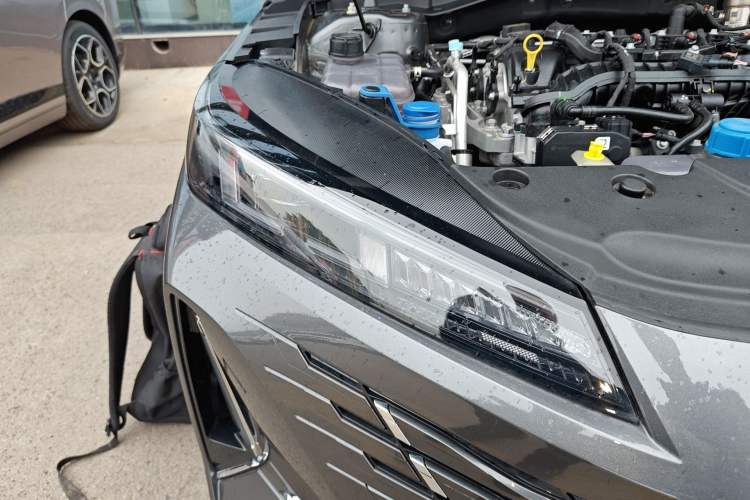 Used CHANGAN Eado 2025 Blue Whale 1.5T 500Bar Prestige Model Right Front Headlight