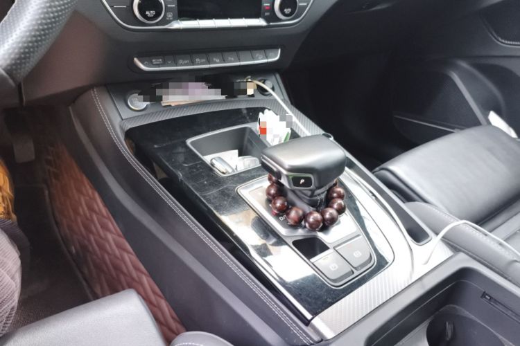 Used Audi Q5L 2022 45T Luxury Dynamic Model
