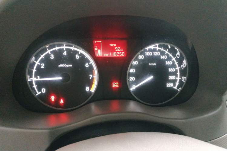 Used Hyundai Verna (older generation) 2010 Sedan 1.4L Manual Comfort GS
