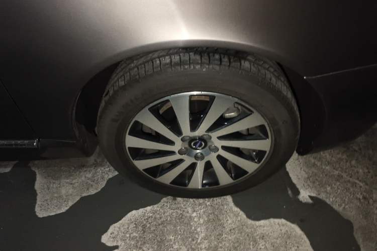 Used Volvo S80L 2014 2.0T T5 Intelligent Luxury Edition