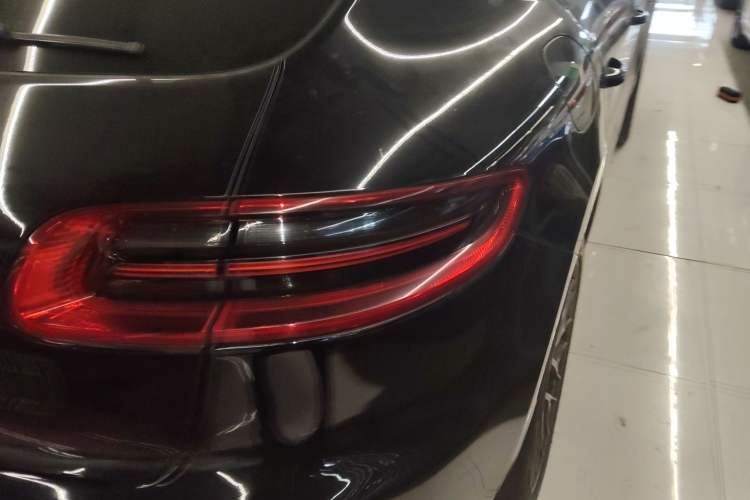 Used Porsche Macan 2017 Macan Turbo 3.6T