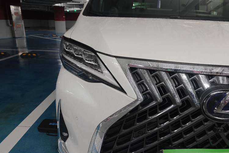 Used Lexus LM 2020 300h Seven-Seat Elegant Edition Right Front Headlight