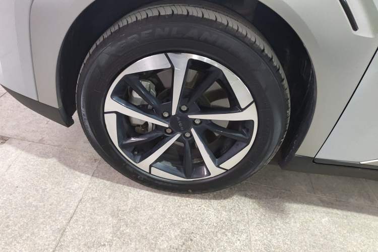 Used AION Y 2023 Younger Star Edition