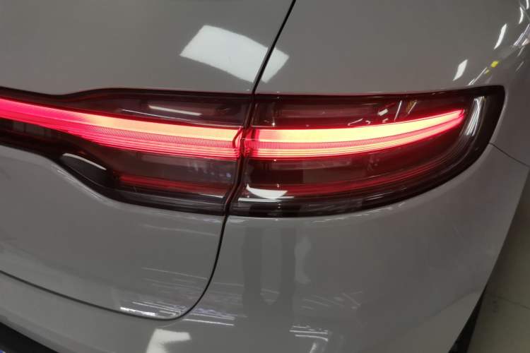 Used Porsche Macan 2018 Macan 2.0T