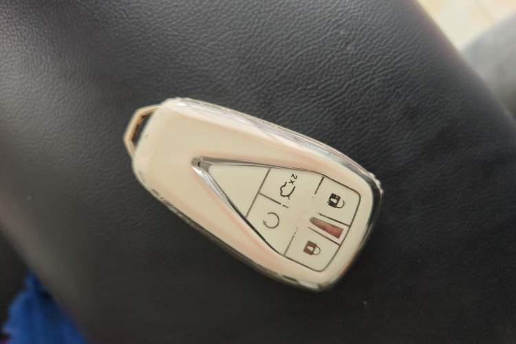 Used Oshan X5 2021 1.6L CVT Flagship Model
