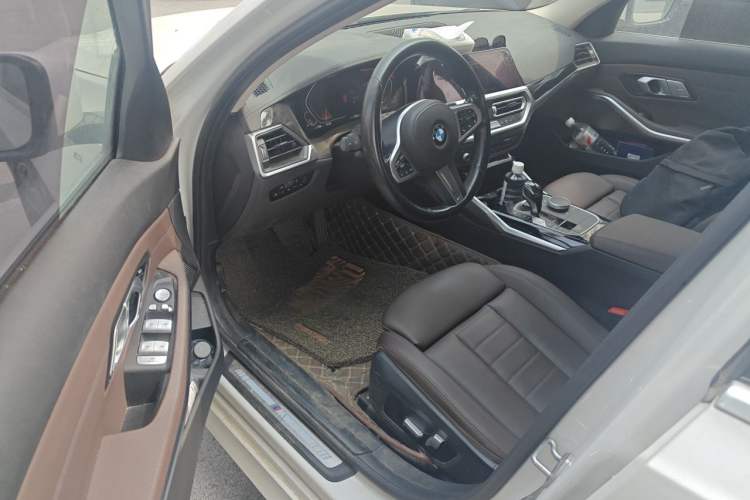 Used BMW 3 Series 2021 Facelifted 320Li M Sport Package
