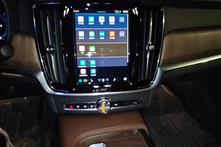 Used Volvo S90 2023 B5 Zhiyuan Luxury Edition
