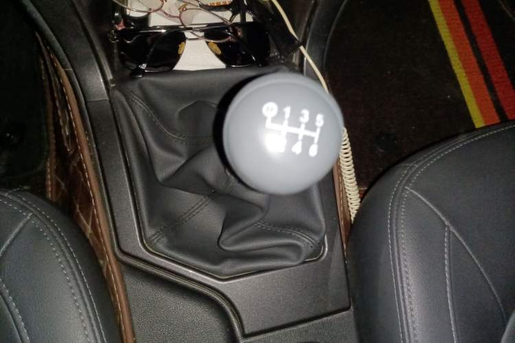 Used Great Wall Wingle 5 2021 2.0T Diesel Two-Wheel Drive Elite Version Big Double Cab China VI Standard GW4D20M
