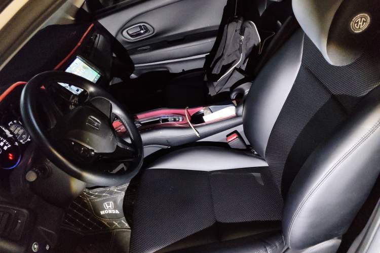 Used Honda Vezel 2020 1.5L CVT Pioneer Edition
