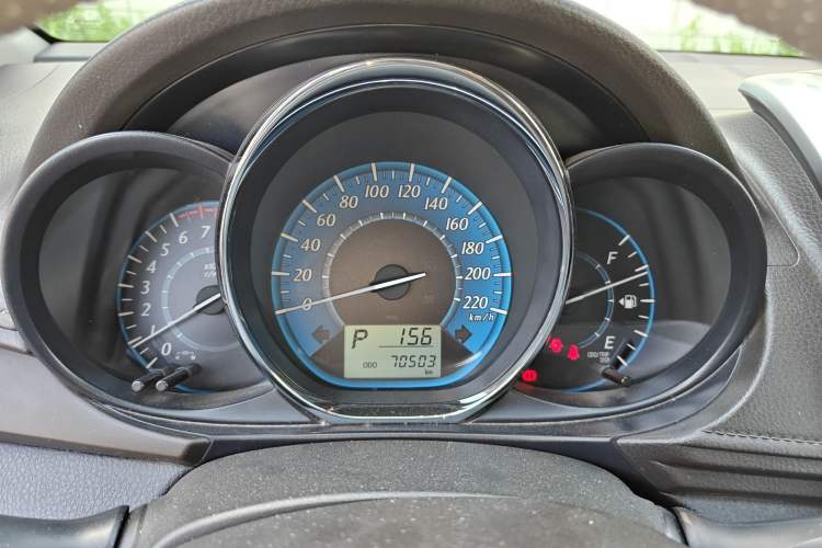 Used Toyota YARiS L Zhi Xuan 2014 1.3E Automatic Charm Edition
