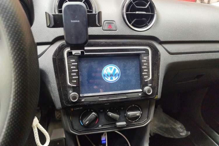 Used Volkswagen Jetta 2017 1.5L Automatic Fashion Model