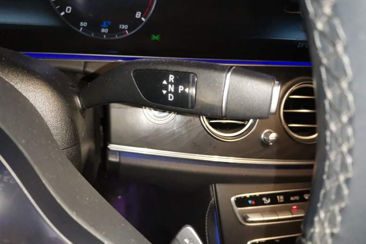 Used Mercedes-Benz E-Class 2019 E 300 L Sport Luxury Edition
