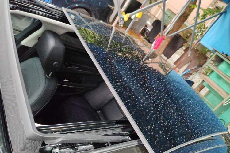 Used Jaguar XFL 2021 XFL 2.0T P200 Two-Wheel-Drive Elite Luxury Edition Roof