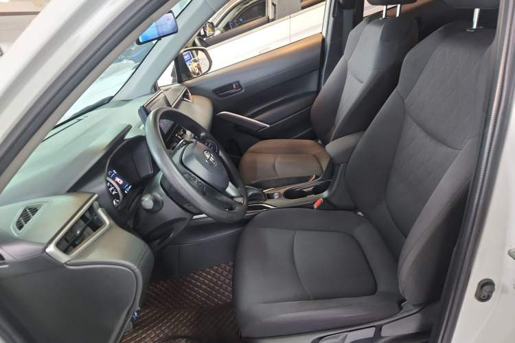 Used Toyota Corolla Cross 2022 2.0L Pioneer Edition
