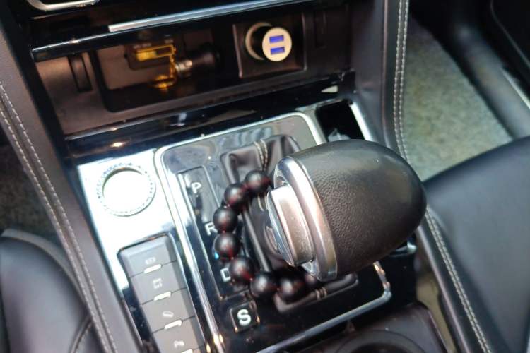 Used Zotye Domy X7 2017 1.8T DCT Prestige Model
