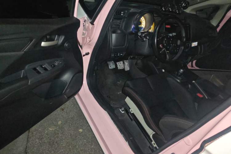 Used Honda Fit 2016 1.5L LX Manual Comfort Model