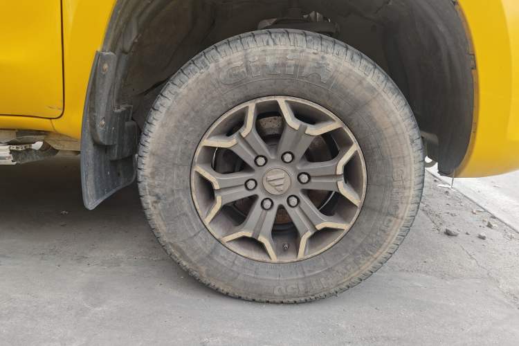 Used Foton Tunland Yutu 2020 2.0T Yutu 8 Gasoline Two-Wheel Drive Elite Version Standard Wheelbase 4G20TI5