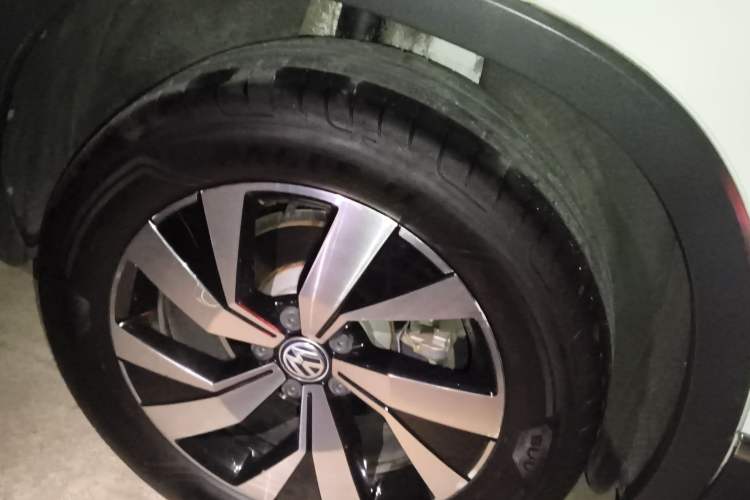 Used Volkswagen Tayron 2021 330TSI Two-Wheel Drive Luxury Smart Connectivity Version