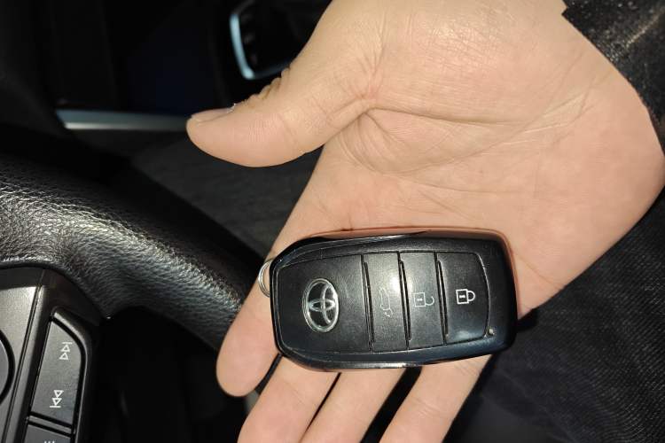 Used Toyota FRONTLANDER 2022 2.0L CVT Luxury PLUS Edition