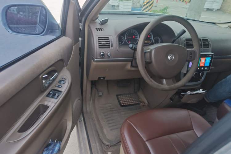 Used Buick GL8 2014 2.4L Classic Edition
