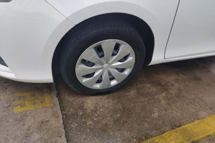 Used Toyota YARiS L Zhi Xiang 2017 1.5E CVT Dynamic Edition
